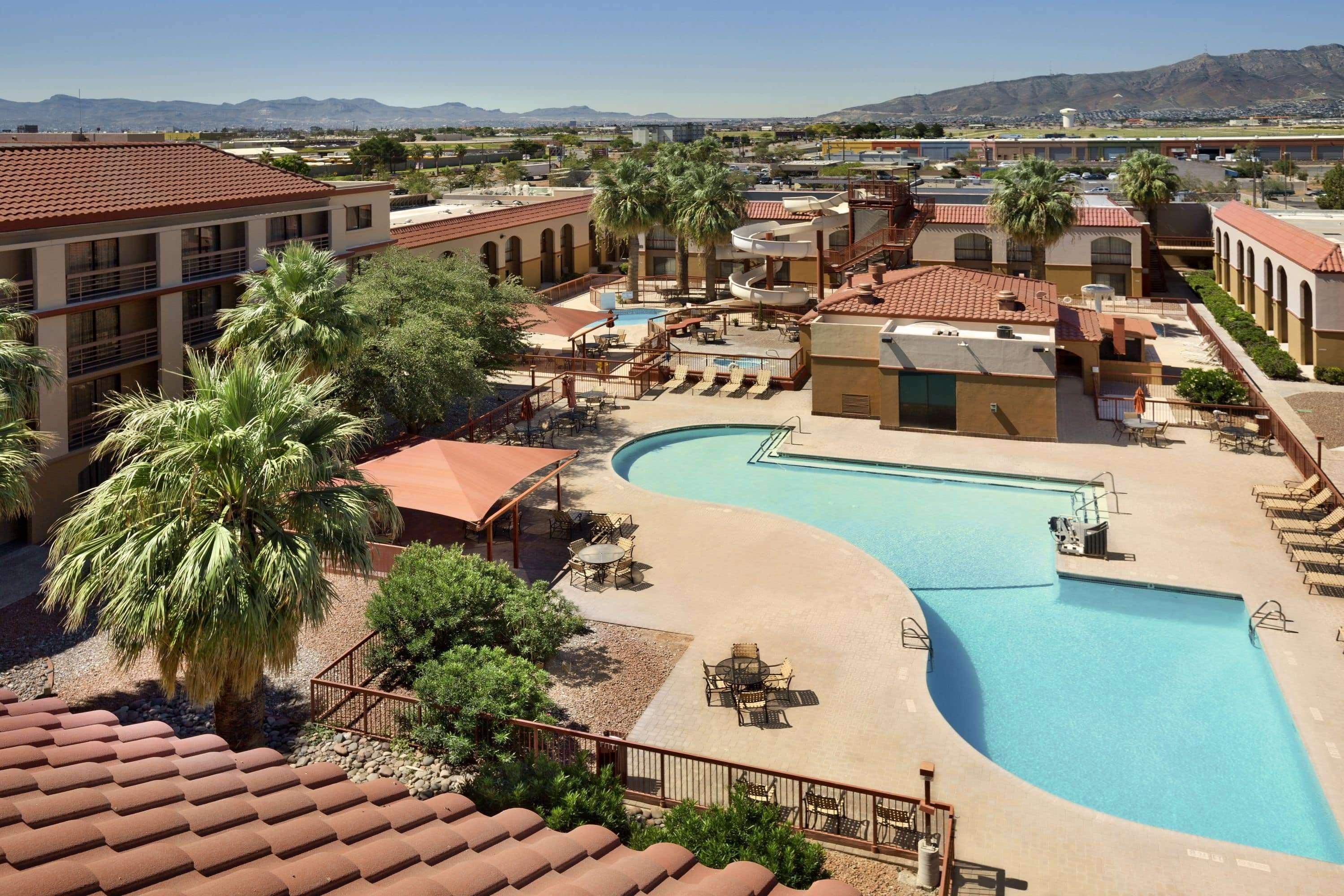 Wyndham El Paso Airport And Water Park Exterior foto