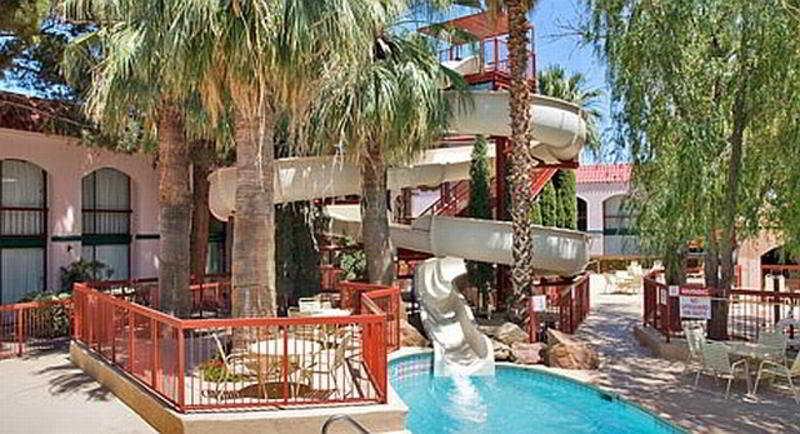 Wyndham El Paso Airport And Water Park Exterior foto