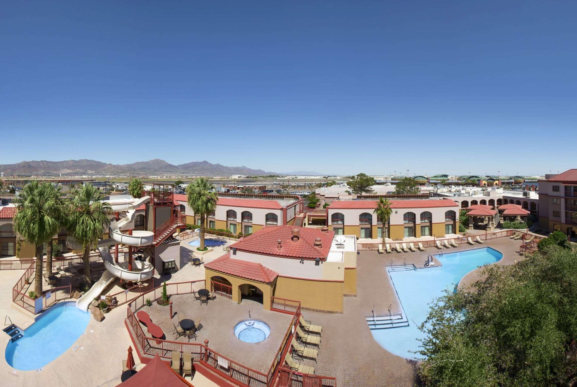 Wyndham El Paso Airport And Water Park Exterior foto