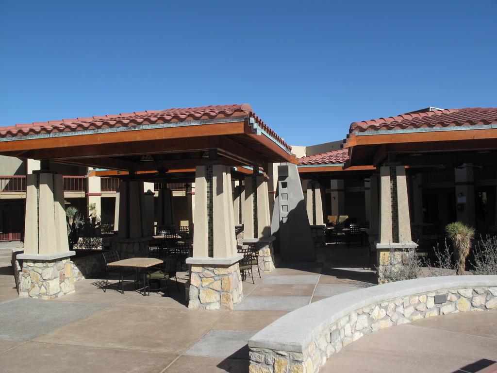 Wyndham El Paso Airport And Water Park Exterior foto